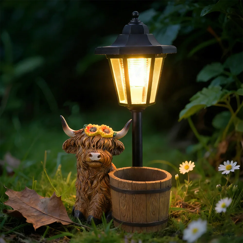 ライト・ランタン COW BELL HOOK AIOT! ver. Solar-Powered Resin Highland Cow Lantern Planter Hand-painted Dual