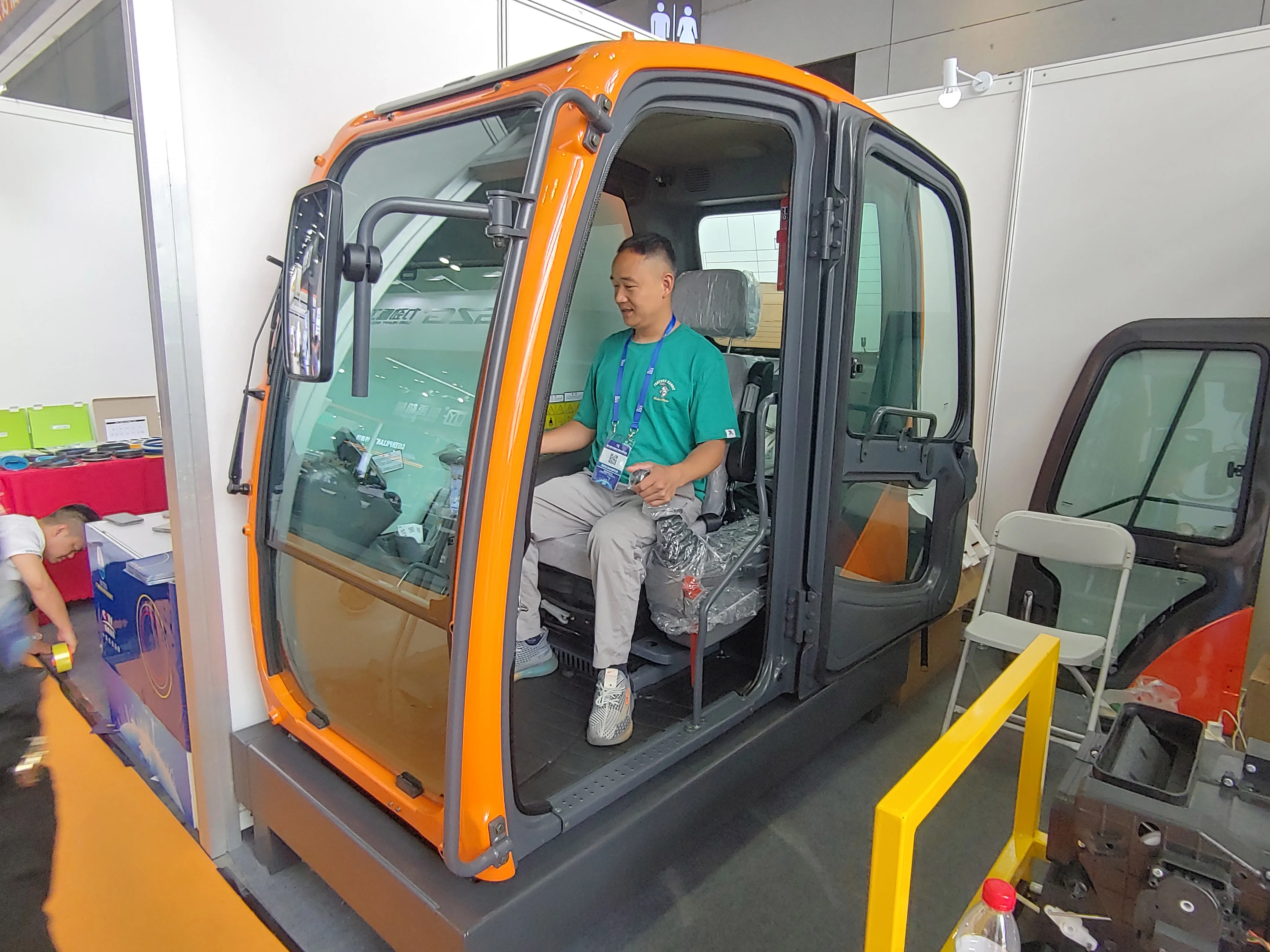 Excavator Operator Jobs Near Me - aefp0xd