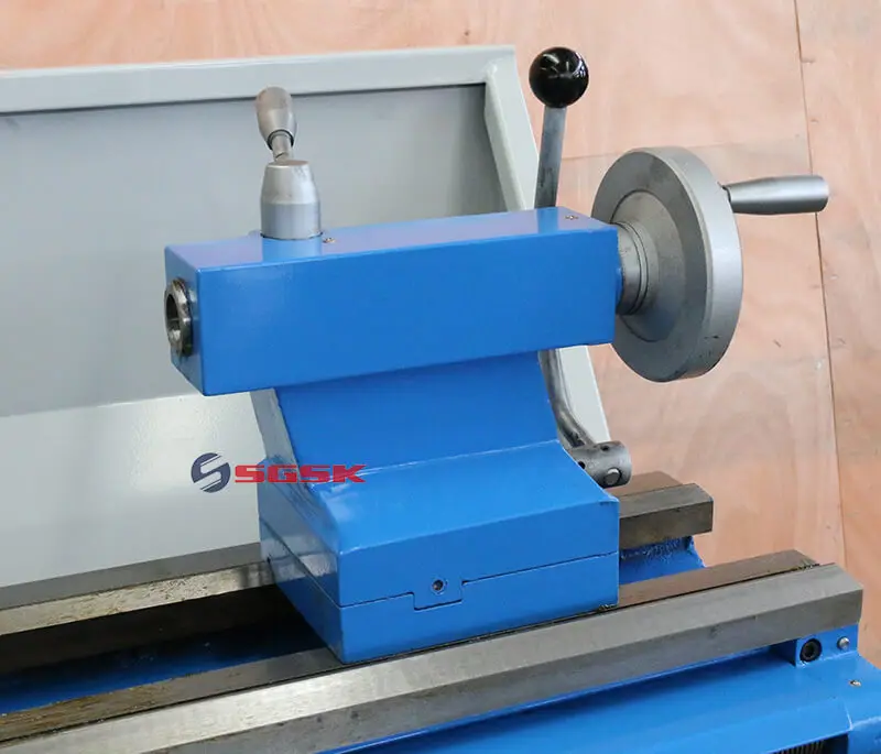 SGSK Cheap Small Lathe Turno Machine CJM360 Manual Mini Metal Lathe