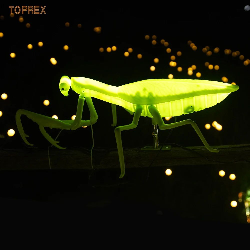 3D Dynamic LED Praying Mantis Decorative Lights for Gardens