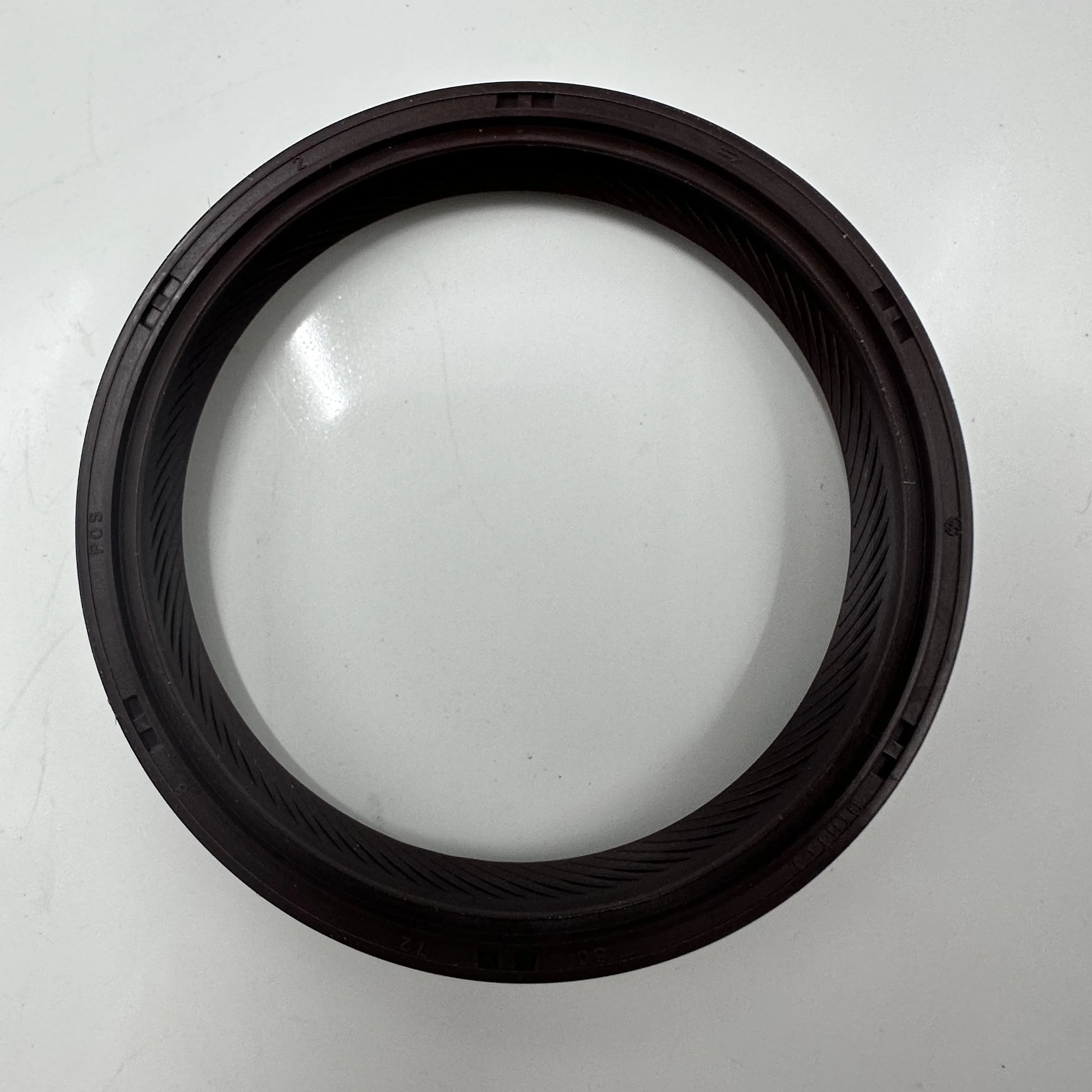 Crankshaft Oil Seal For Kia Hyundai Sportage Sorento Ii Ix35 213552f000 ...