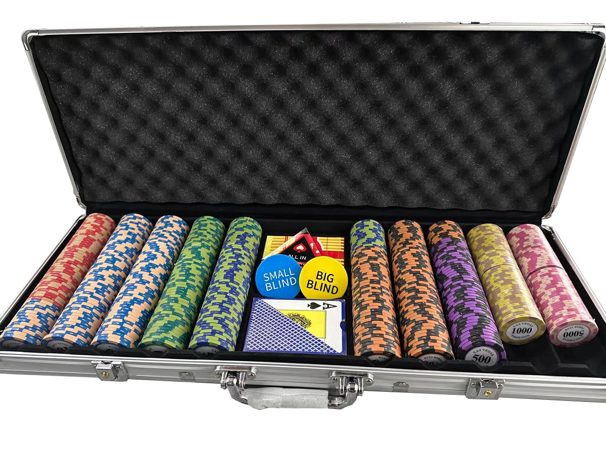 Черный алюминиевый корпус из красного дерева с бляшками для казино 500 хранения фишек покера и транспортировки стильных чипов