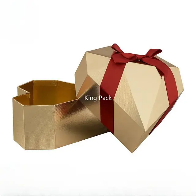 Flip Top PVC Window Rigid Cardboard Magnetic Closure Custom Packaging Square Gift Box Chocolate Box With Plastic Lids
