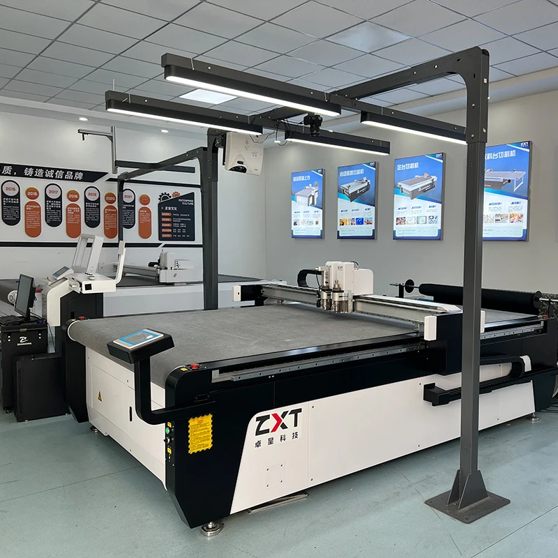 ZXT CNC Flatbed Natural Leather Car Seat Cover Making Machine Automatic Cutter Machine Pure Leather Cutting Equipment