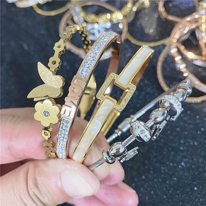 80-150pcs each kg sell by weight new exquisite high-grade non-fading titanium steel bracelet bulk jewelry mix and random
