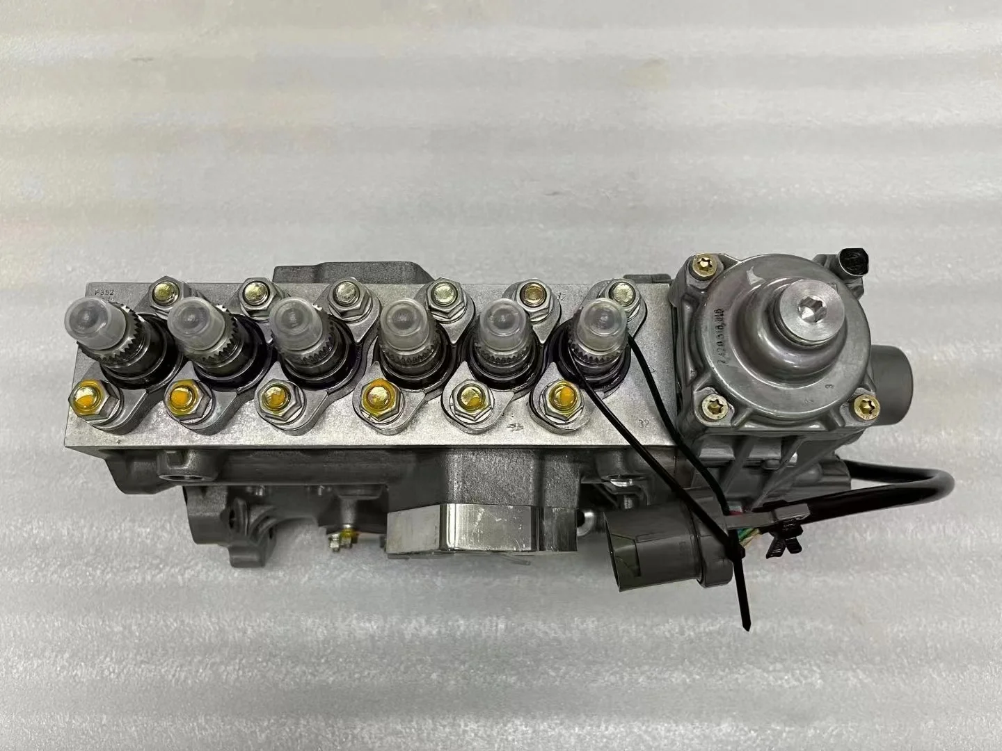 QST30 Fuel Injection Pump - High-Quality Excavator Spare