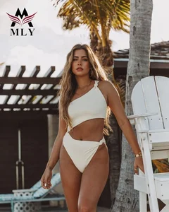 White Solid Swimwear Sexy Women Swimsuit High Cut Bikinis & Beachwear