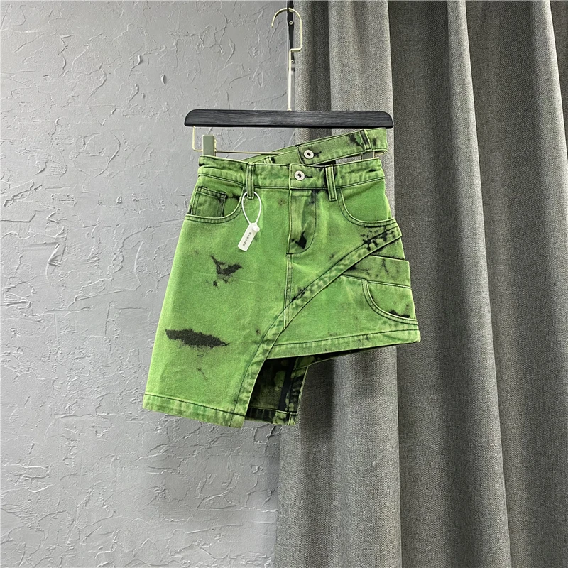 Sommer Neue Mode frauen Denim Rock Personalisierte Zweireihige Taille Unregelmäßigen Mini Rock Grün Asymmetrische Kurzen Rock81_voghion.com