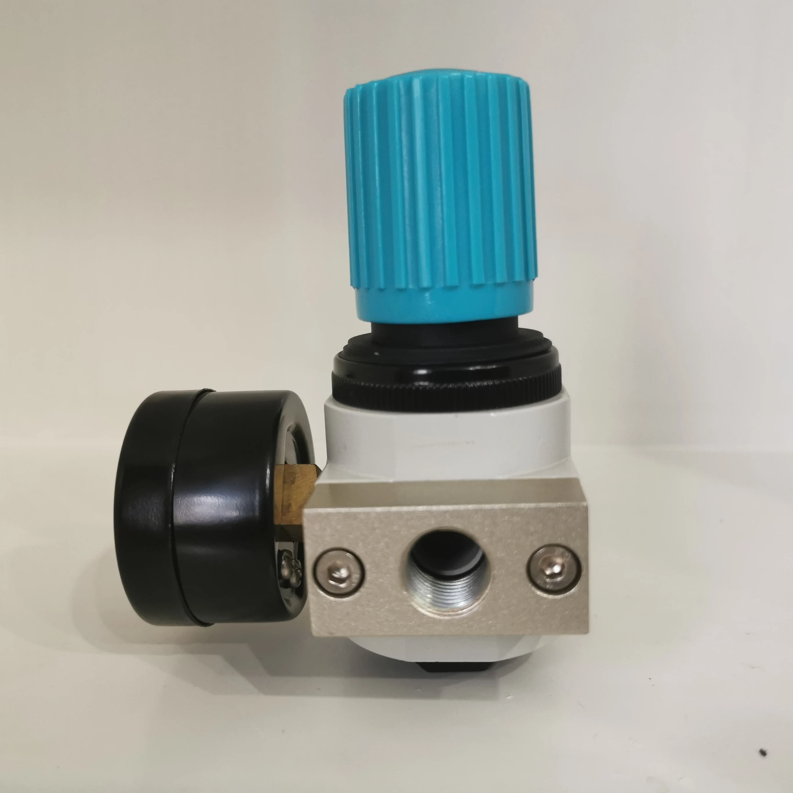 GR2000 Air Source Treatment Reducing Pneumatic Pressure Regulator