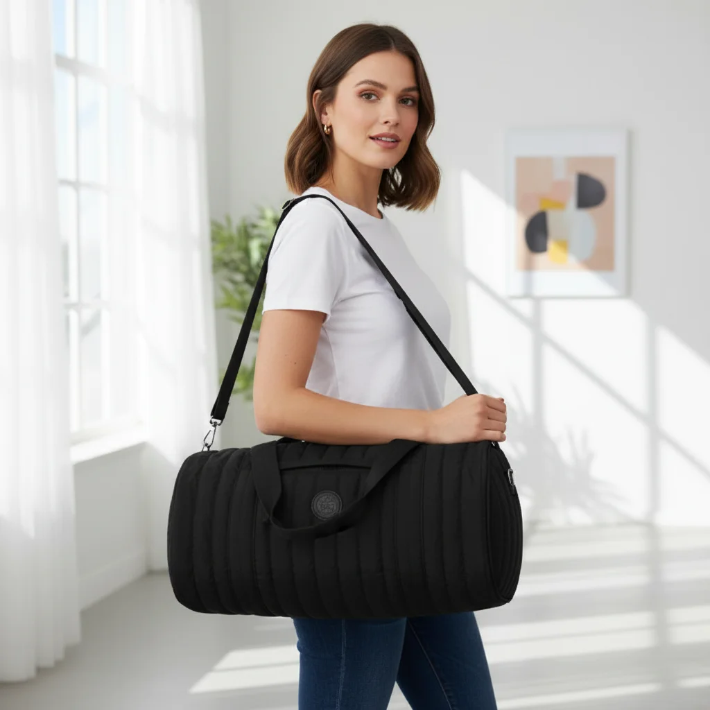 Women's Portable Fitness Bag Comfortable Portable Sports Bag Large-capacity Outdoor Travel Bag Fashionable for Gym Daily