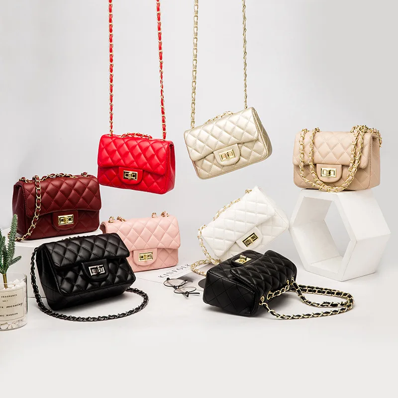 2025 Trendy Spring New Diamond Chain Bags Ladies Shoulder Messenger Hand Bags Purses for Woman