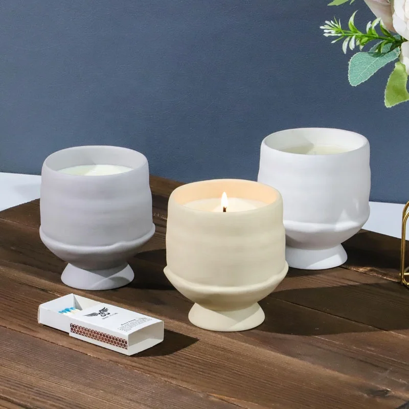 YBH New Product Custom Cute Matte Ceramic Candle Vessel Nordic Decor Luxury Empty Ceramic Candle Jar for Candles Making