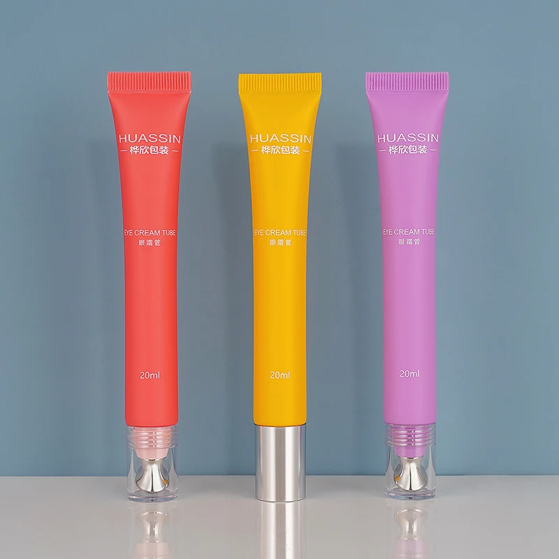 20ml Soft Squeeze Cosmetic Plastic Packing Skincare Containers Plastic Tube Eye Serum Container With Metal Zinc Applicator