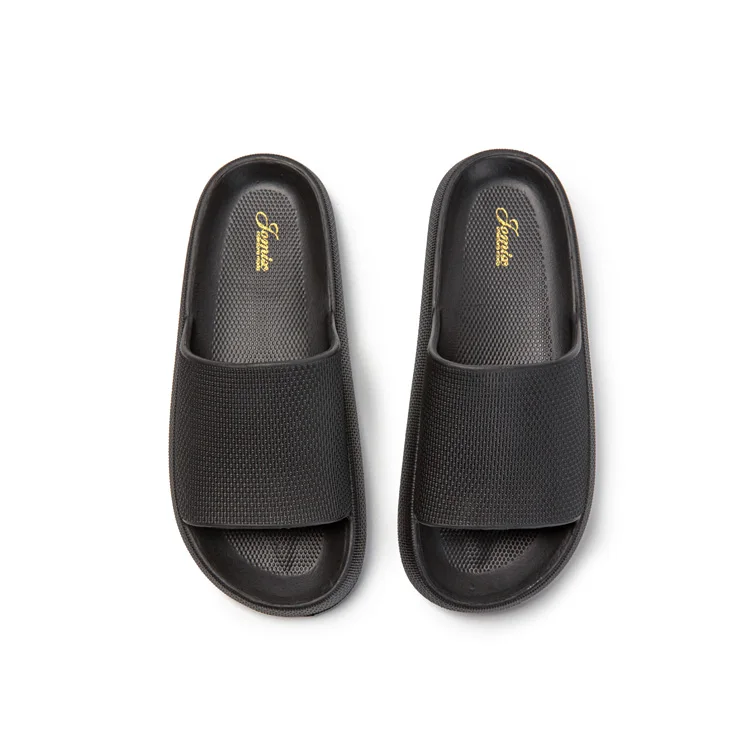 2024 New Trending China Made Comfortable and Flexible Fashion Slippers for Men with Rubber Printing Technology
