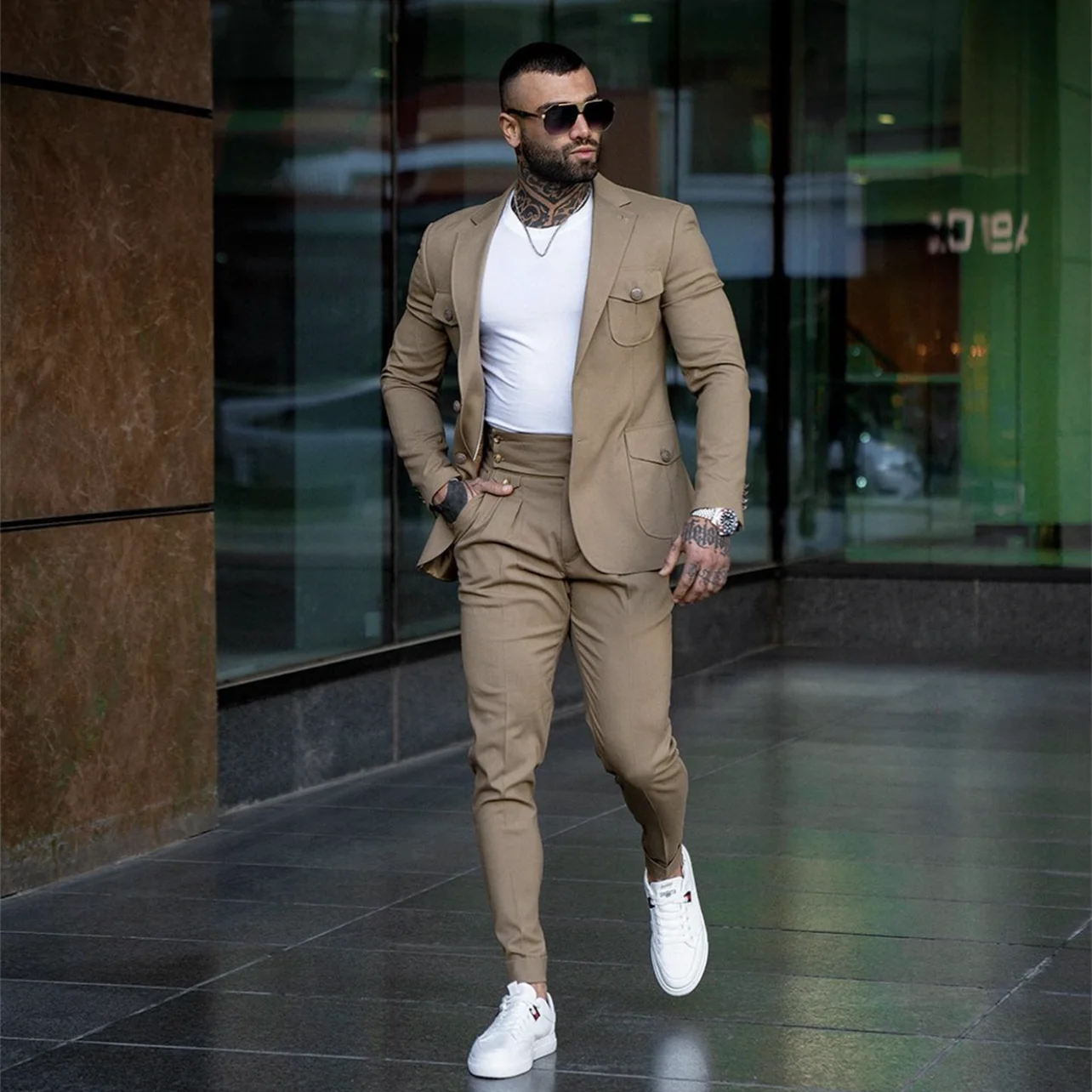 Shop Our 2025 Men's Suits Collection - Slim Fit & Stylish