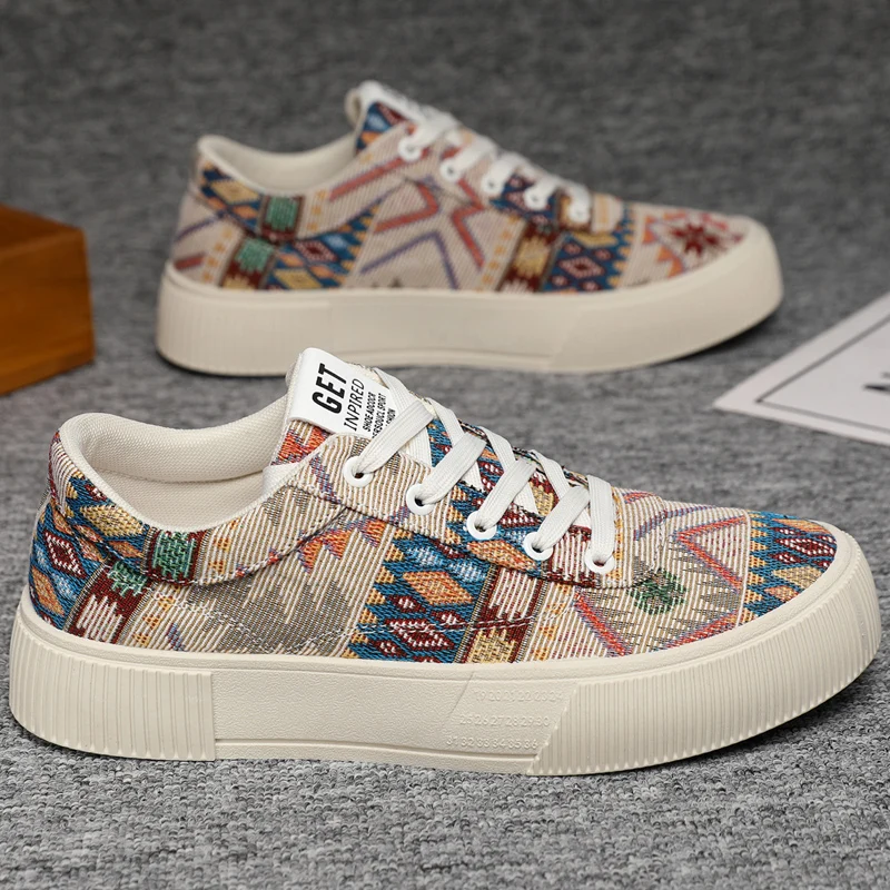 Wholesale Price Lace-up Fashion Casual Shoes Custom Brand Big Size