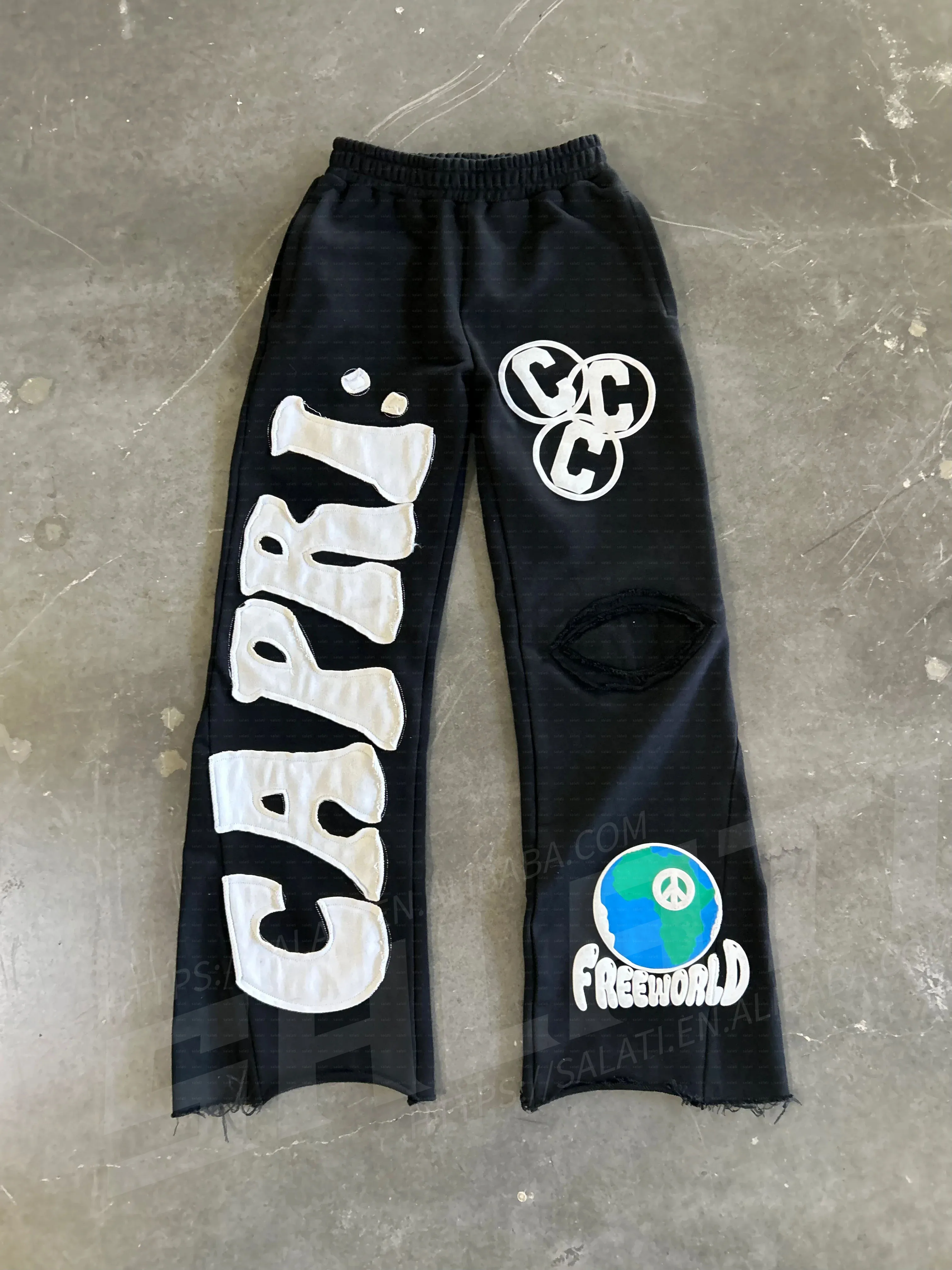 Custom Streetwear Jean Pant Heavyweight Cotton Embroidery Applique Patches Baggy Stacked Denim Jean Vintage Denim Flare Pant Men gallery 9