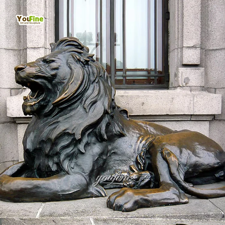 Outdoor Life Size Bronze Animal Garden Sculptures Antique Brass Lion Statue