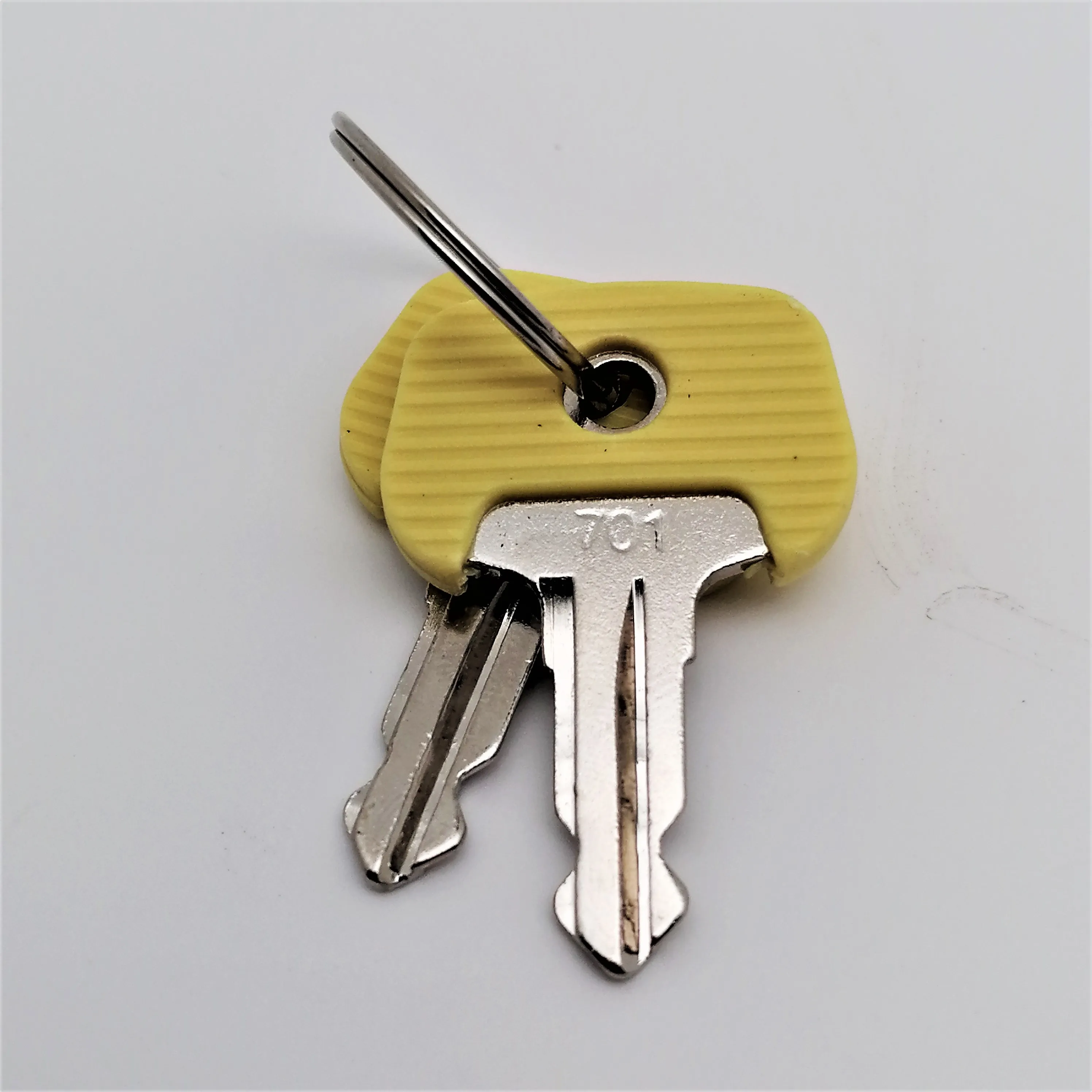 forklift spare parts key 28528230 for jungheinrich forklift parts details