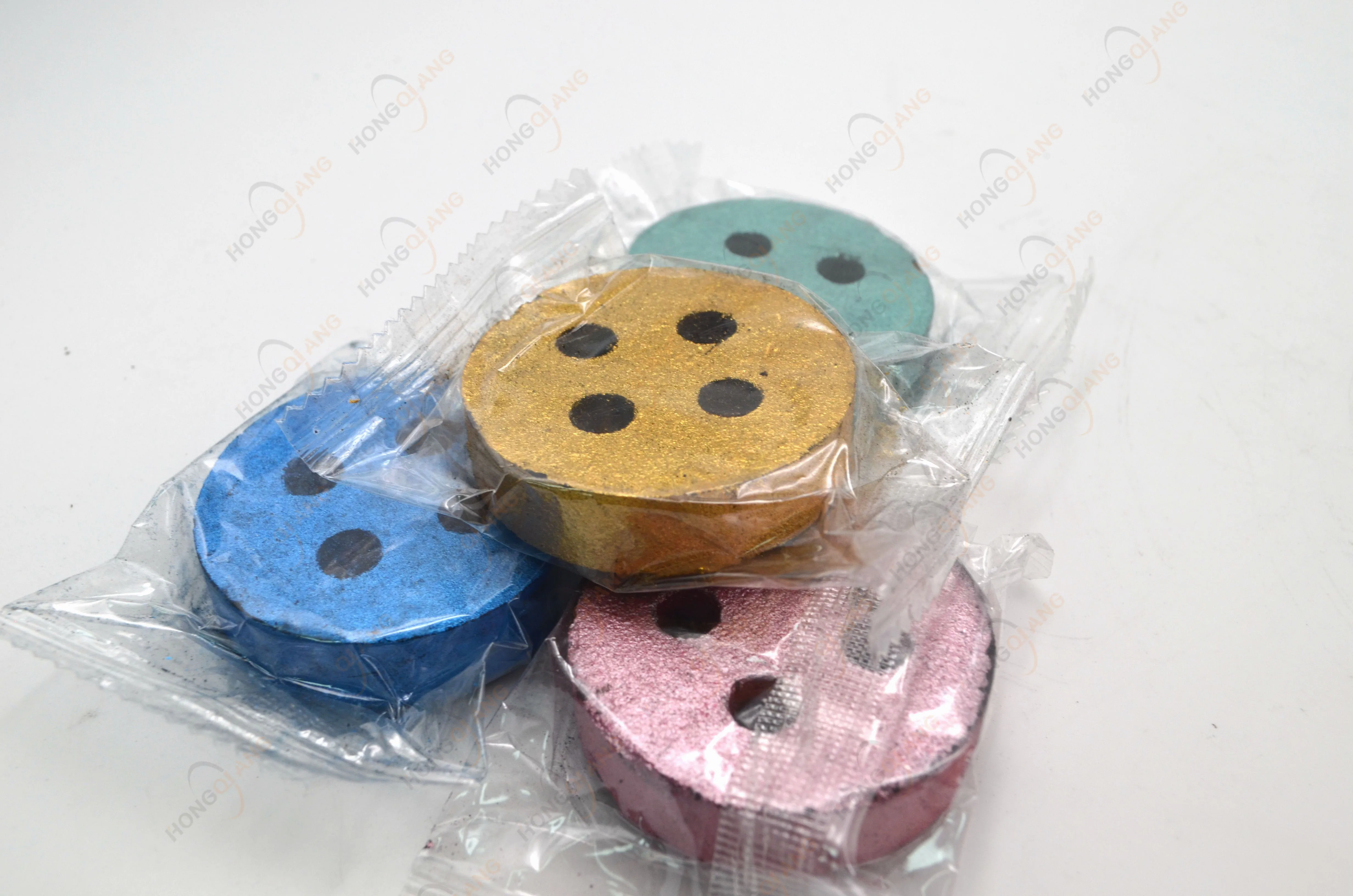 HongQiang Wholesale Instant Light Smokeless Wood 50mm Round Incense Charcoal Lucky Charcoal Bakhoor Coal