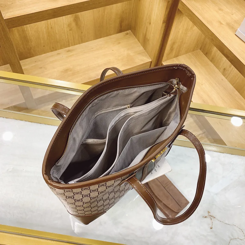 Latest Trendy Designer Handbags Ladies Designer Wallets And Ladies