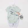 regalo di abbigliamento per bambini