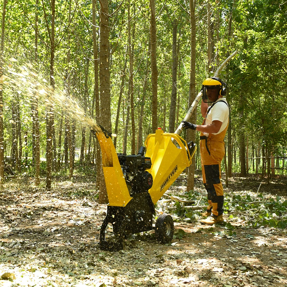AUSTTER Small Firewood Processor  7HP Towable & CE Approved Petrol Powered Mini Wood Chipper Shredder for Grinding Branches