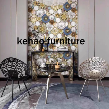 イタリアの幻想的な家具臨時の椅子革と金属のラウンジチェア読書