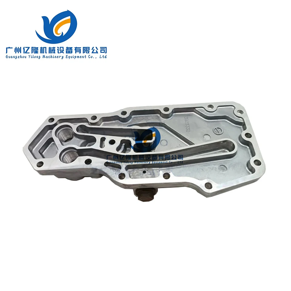 3923332 High Quality New Construction Machinery Spare Part 4BT 6BT 6D102 Diesel Engine Oil Cooler Cover 3923332