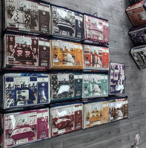 Ready Ship Modern 8pcs Bedspread Set Printed Plant Pattern Woven Technique Filling King Size Bedroom Bedding With Curtains 8pcs