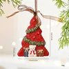 Árbol de Navidad rojo con osito.