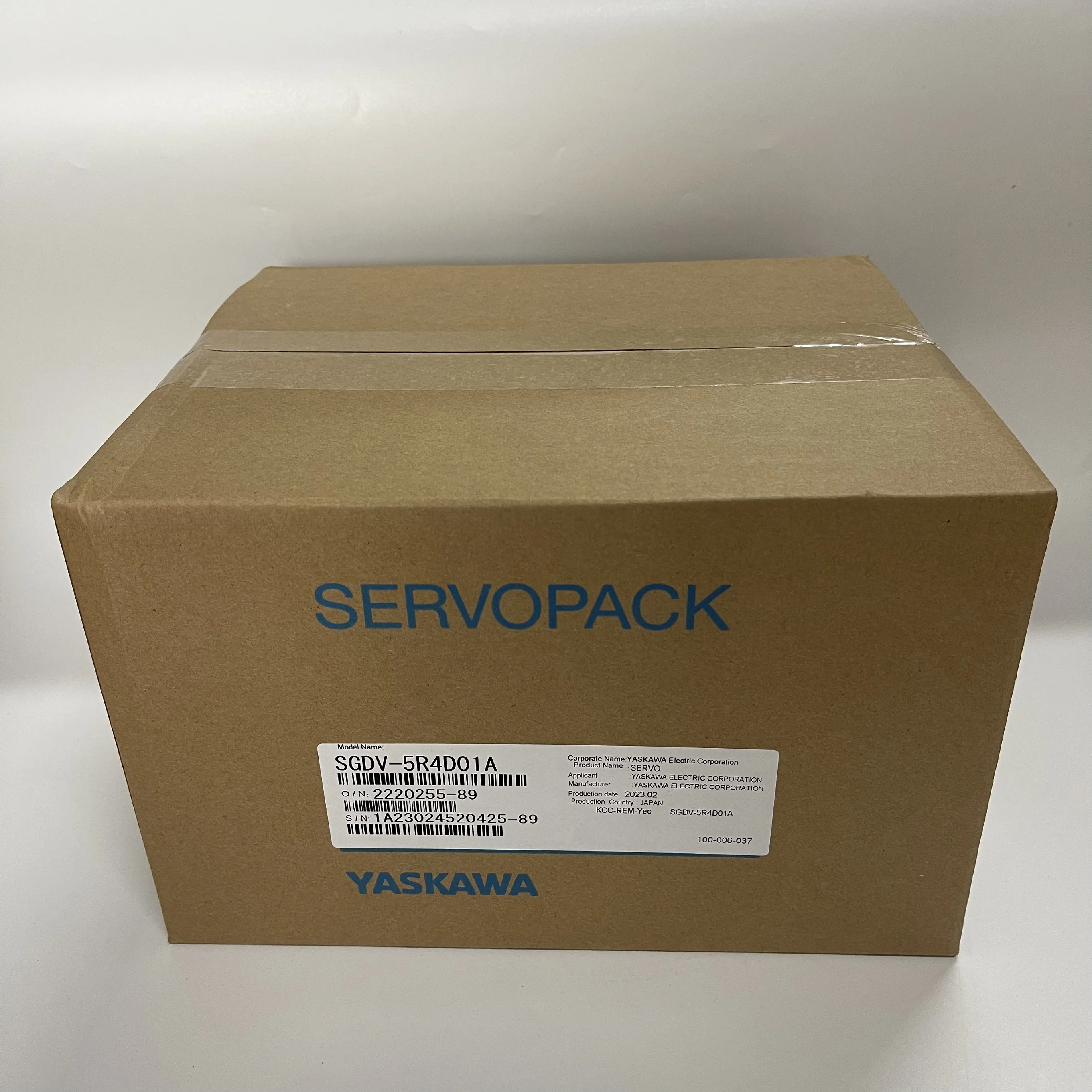 YASKAWA AC Servo Drive SGDV-5R4D01A YASKAWA AC Servo Drive SGDV-5R4D01A