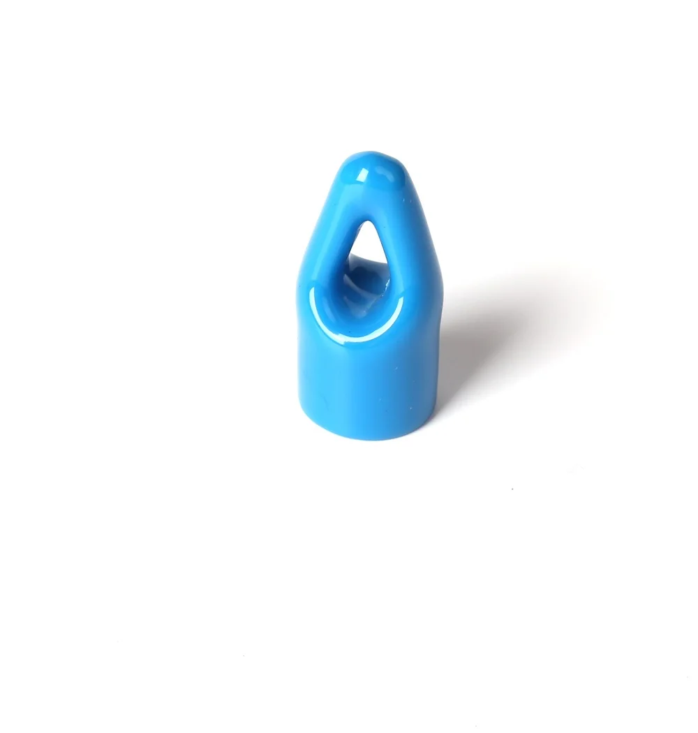 High Quality Red Color Plastic Vinyl Hanger Caps End Cover