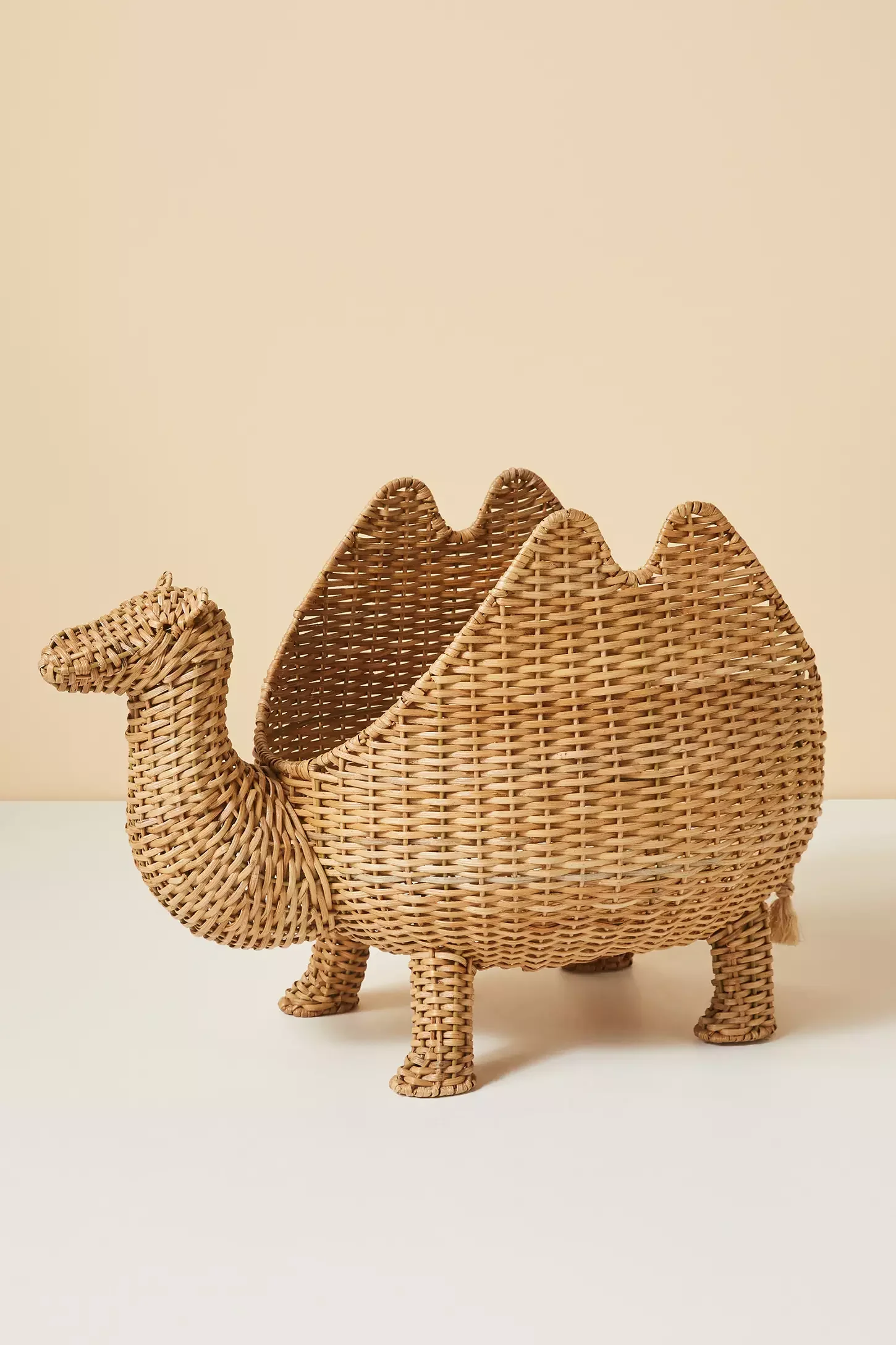 Camel Storage Basket Natural Rattan Storage Basket Wicker Rattan Animal