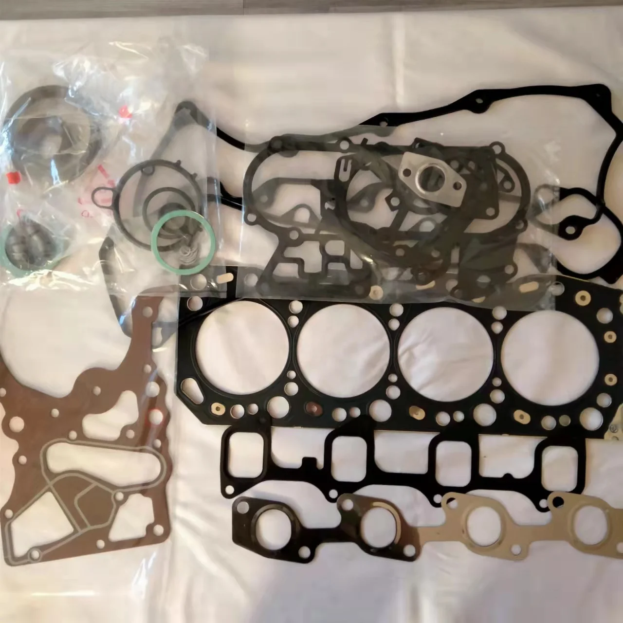 トヨタ用5Lエンジンガスケットキット5Lシリンダーヘッド