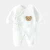 Mariposa oso blanco oso cálido