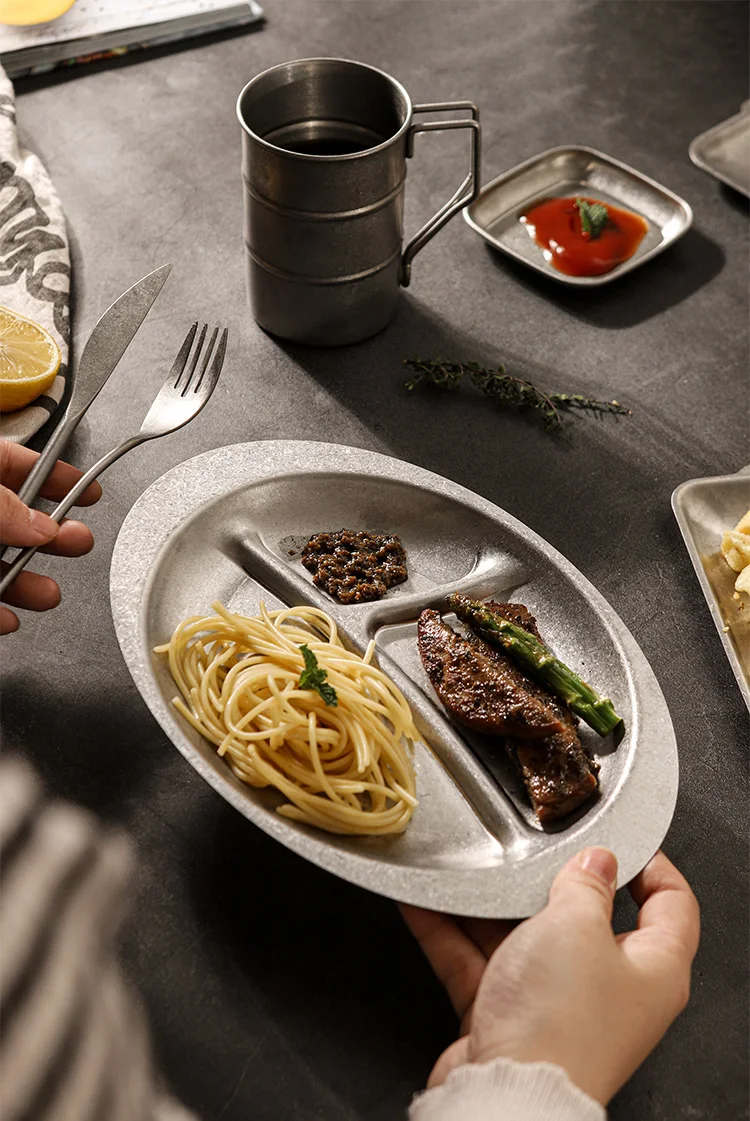 3 compartments stainless steel 304 Oval Retro style restaurant decoration camping food plates