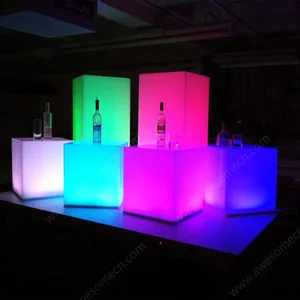 Small 16-Color Square Pillar LED Floor Lamp for Home Hotel Garden-Modern Design with Remote Control-Durable Plastic Body