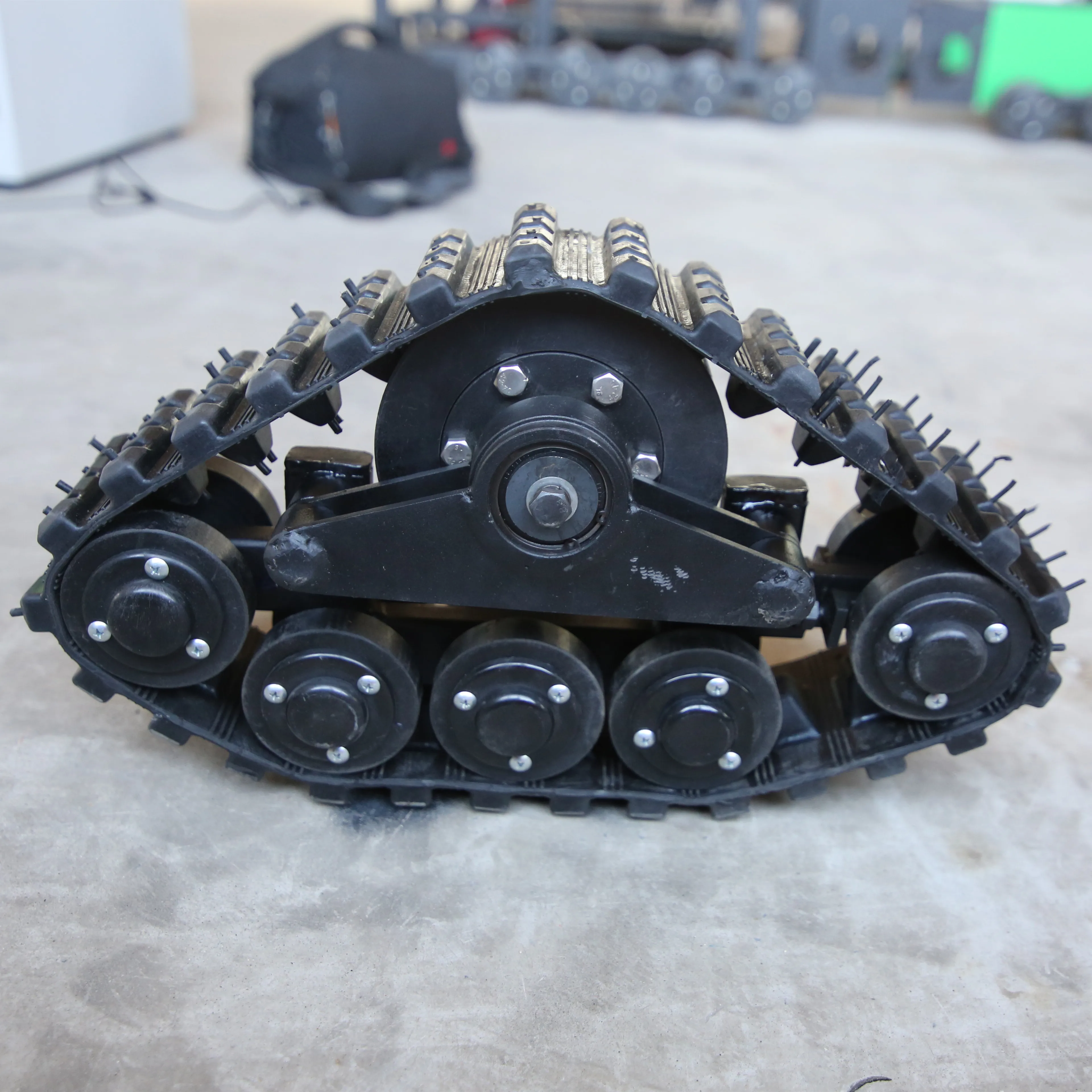Small Rubber Track System Assembly Lss-100 for Converting a Power Standing Wheelchair