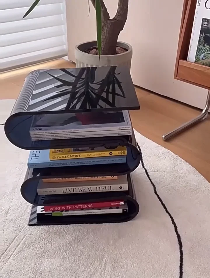 Bespoke Modern Clear Acrylic Floating Nightstand For Bedroom Lucite