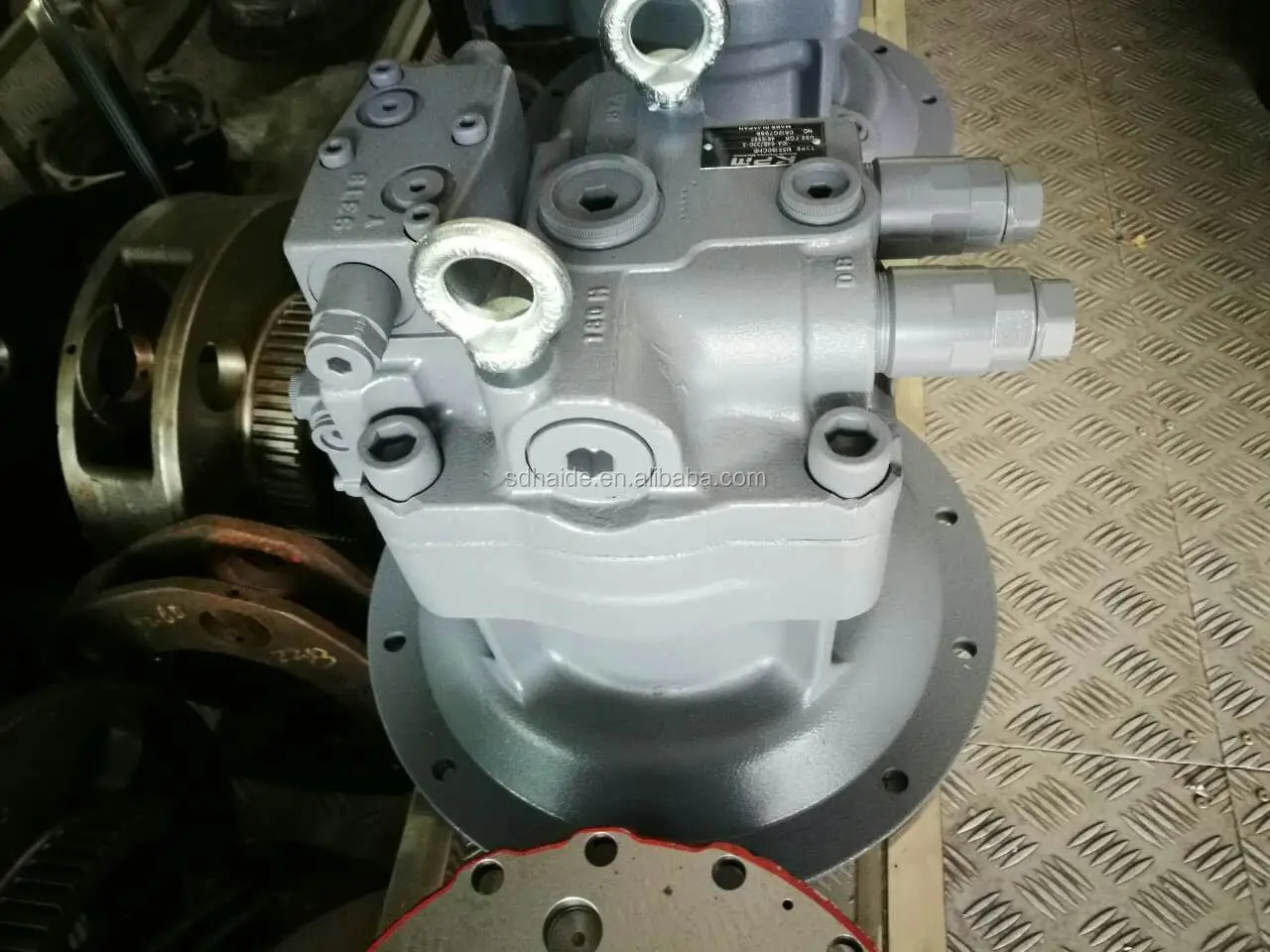Kawasaki M5X180CHB Swing Motor for Sany SY200 Excavators