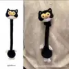 Gatto dal collo lungo