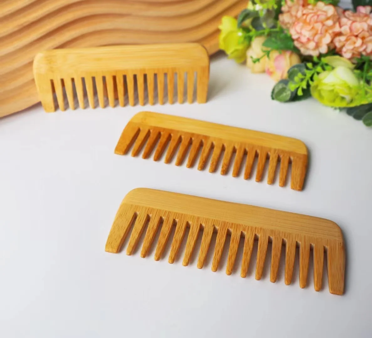 Экологичная Антистатическая расческа из натурального бамбука с широкими зубьями для женщин и мужчин массажная волос персонализированная