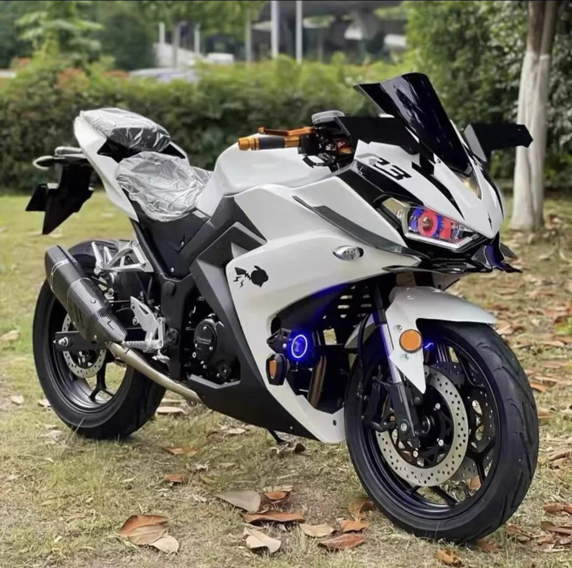 Solid Color Kawasaki V6 Small Ninja 250 Electric Female Sports Car Double Cylinder H2 Heavy Locomotive250cc Used Motorsports