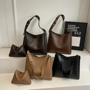 2026 Crocodile Print Bucket Bag Large Capacity Women Handbag Fashion Simple Girl Style  Niche Shoulder Bag