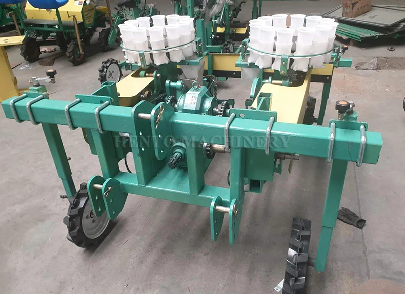 Hot Sale Paddy Transplanter Machine Price / Vegetable Transplanter / Vegetable Seeding Transplanter