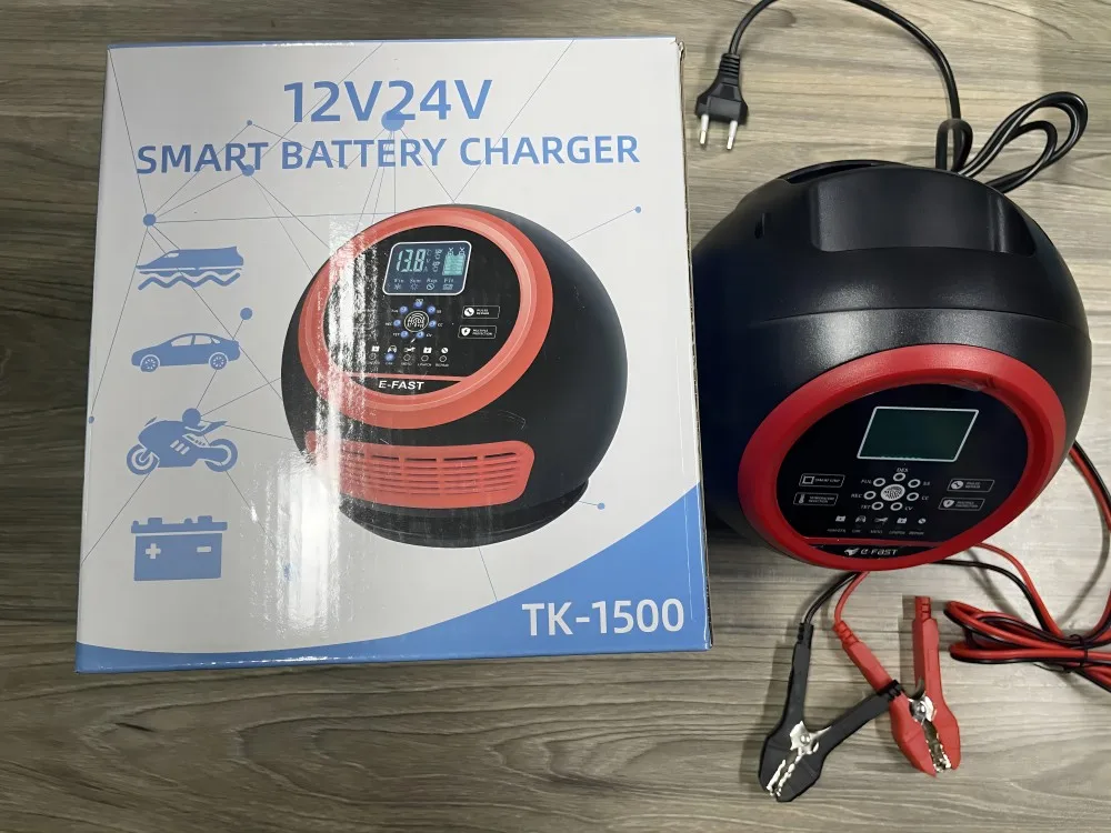 Best Selling Automatic Truck Lifepo4 Battery Fast Charger 12v 24v 7