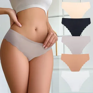 Ropa Interior Mujer Russian Ice Silk Seamless Wavy Low-rise Women's Nylon Briefs Thin Anti-bacterial Seamless Underwear Women