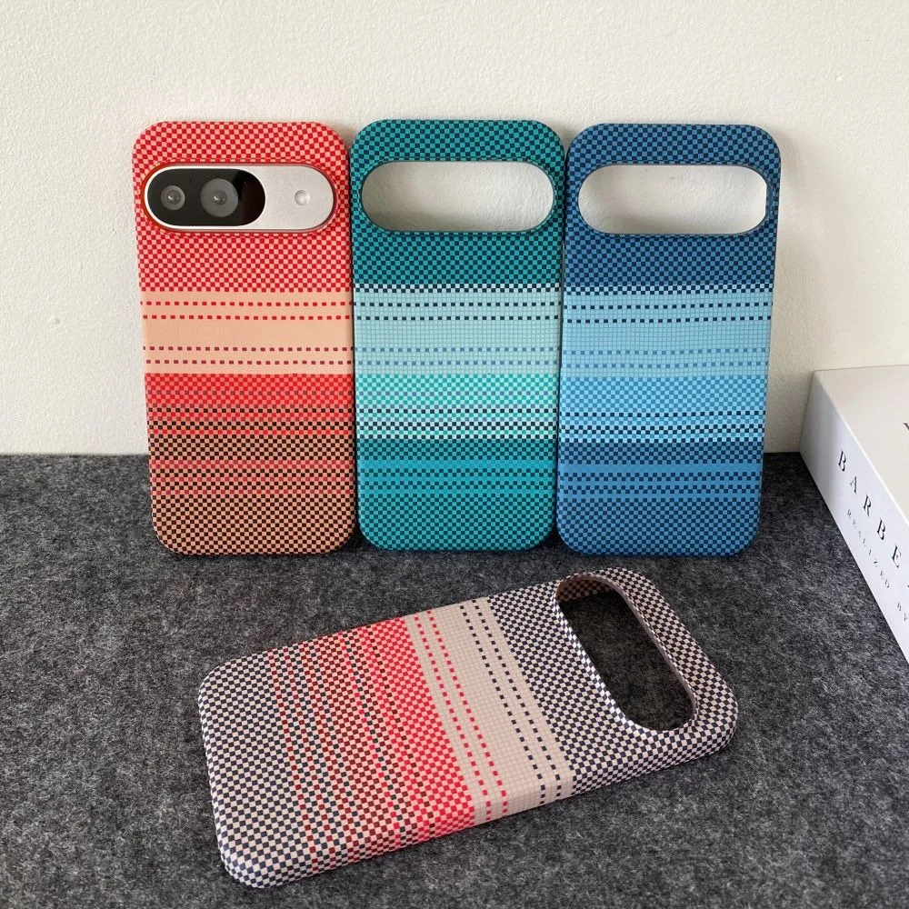 Laudtec Carbon Fiber Textured Magnetic Phone Case for Google Pixel 10/10Pro Hard Shell Shockproof Protective Back Cover Sjk1089