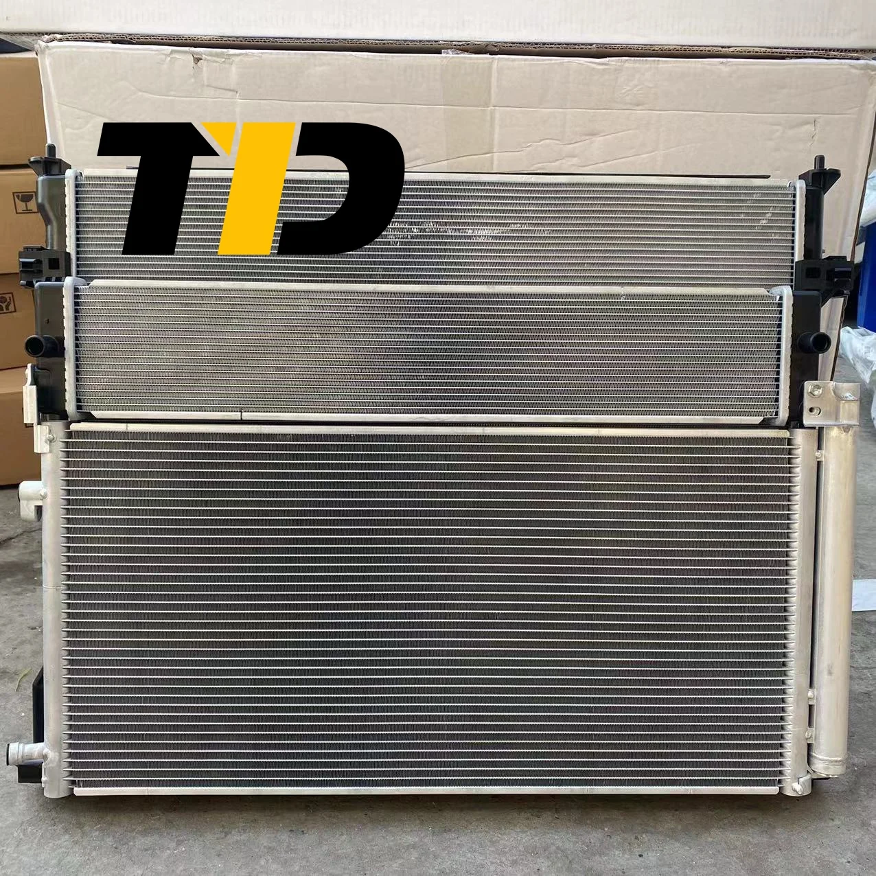 涼炉0014 Water Tank Frame Radiator Frame for JAC Js4 Jiayue Sehol X4
